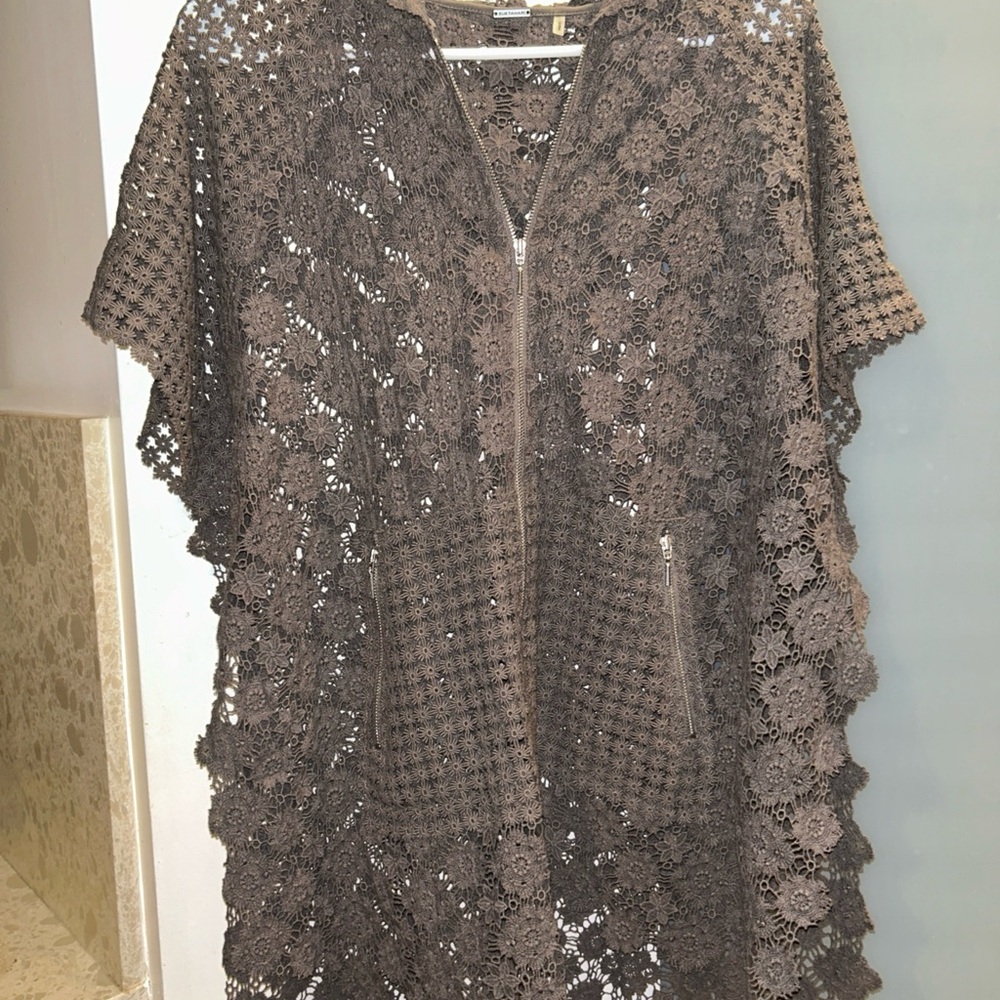 ELIE TAHARI Gray Lace Short Sleeve Front Zip Hooded Blouse Cardigan Size S